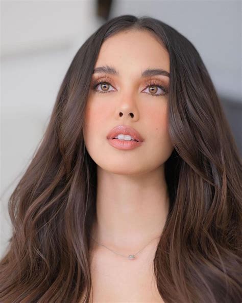 megan young|Iba pa.